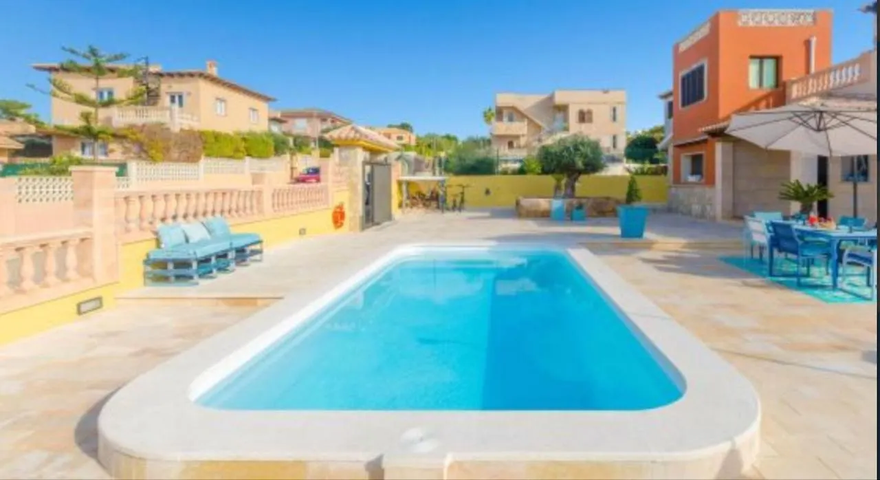 Апартаменты House With 3 Bedrooms In Llucmajor, With Wonderful Sea View, Private Pool, Fu...